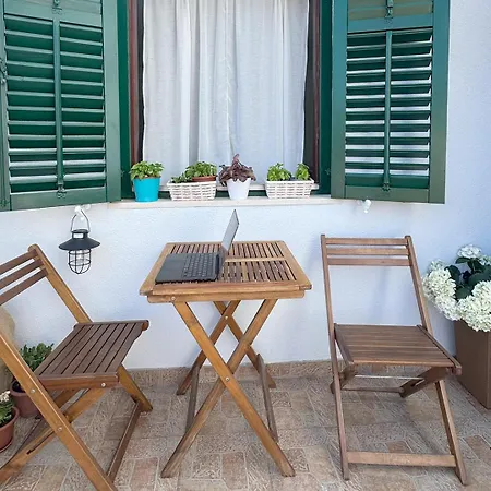 Old Town Pensjonat Rab Town