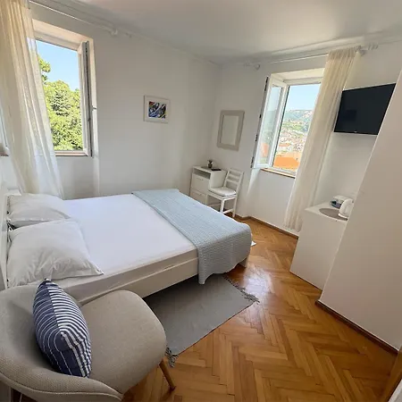 Old Town 4* Rab Town