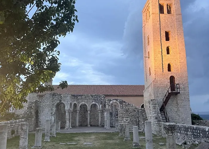 Old Town 4*